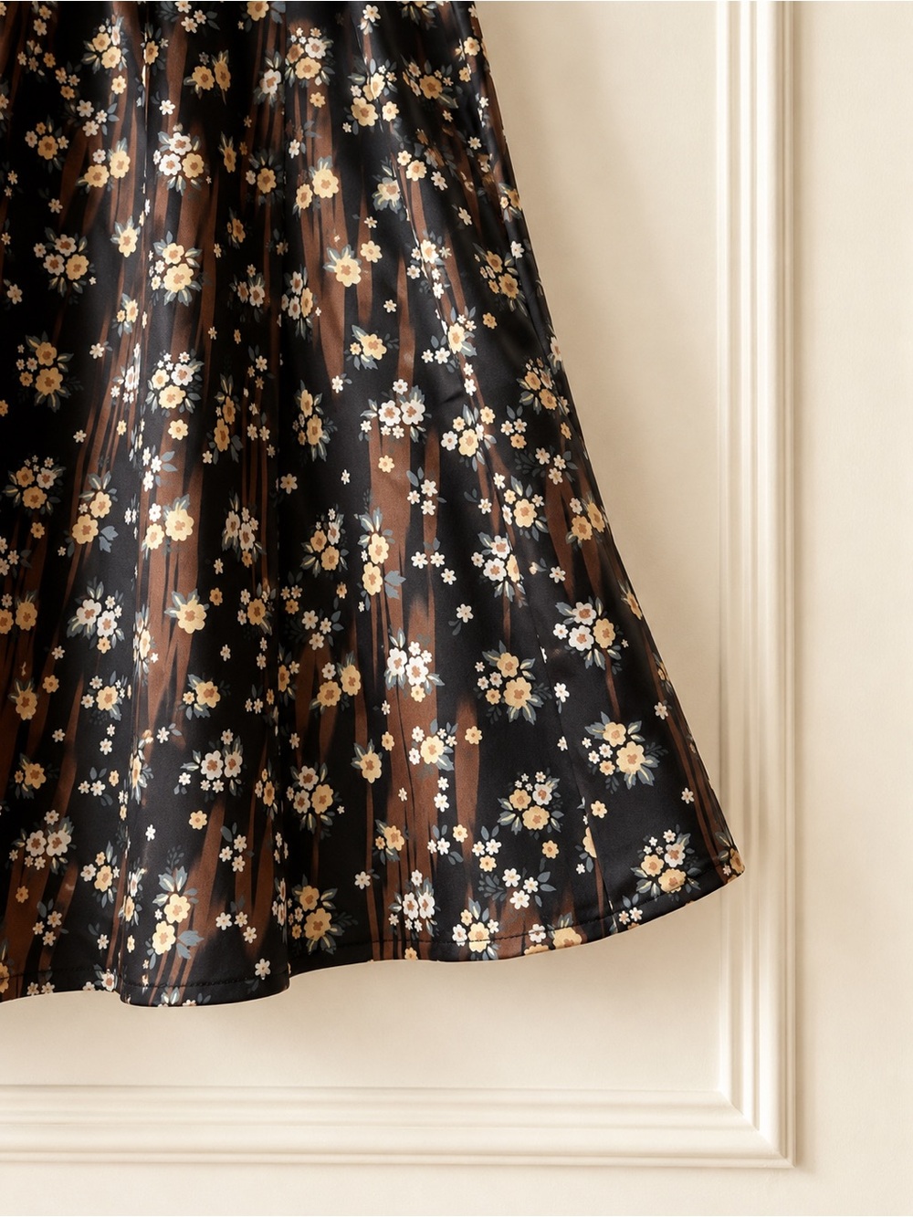 European Satin Flowy Midi Skirt A-line - Picture 4 of 5